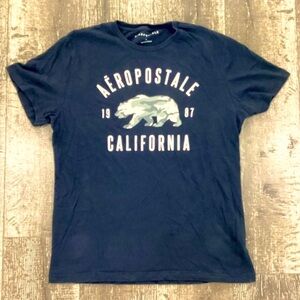 Aeropostale Men’s black graphic tee shirt
